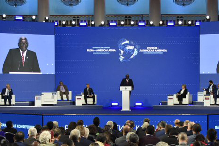 Discurso de Esteban Lazo en Conferencia Parlamentaria Embajadas y