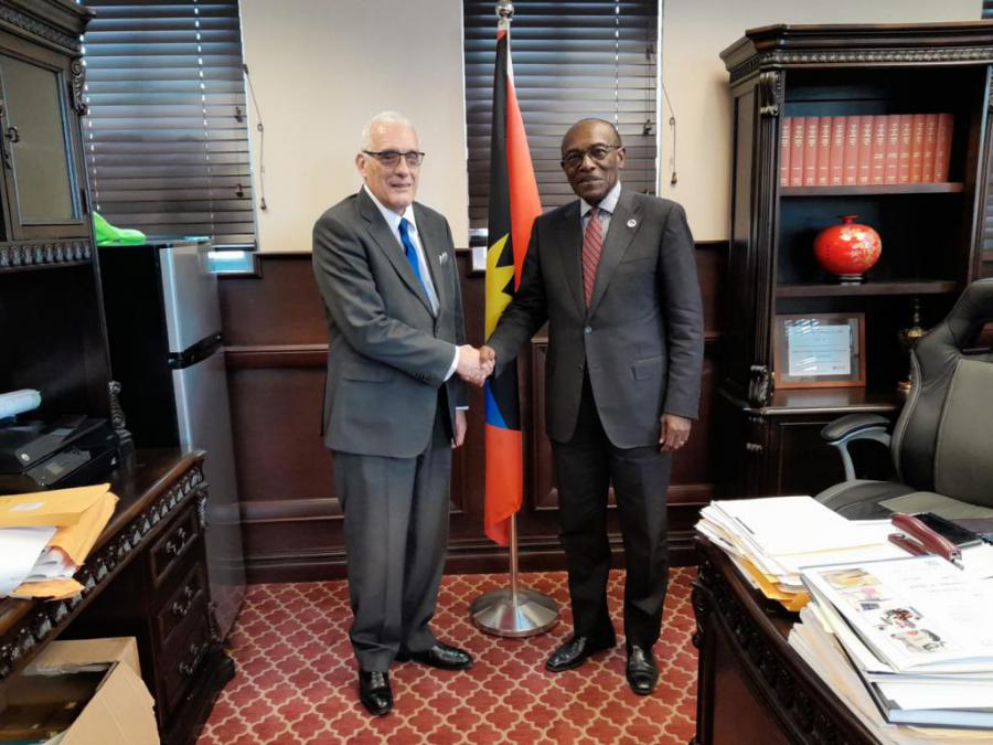 Meeting of Ambassador Pastrana with the Honorable Minister of Health, Wellness and Environment of Antigua and Barbuda, Molwyn Joseph.