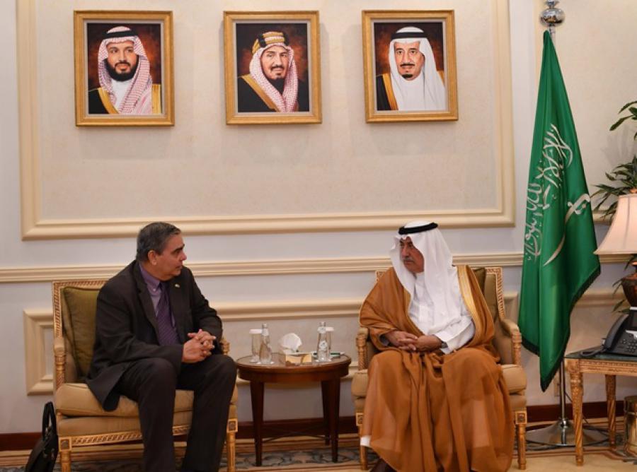 Saudi Foreign Minister receives message from his Cuban counterpart