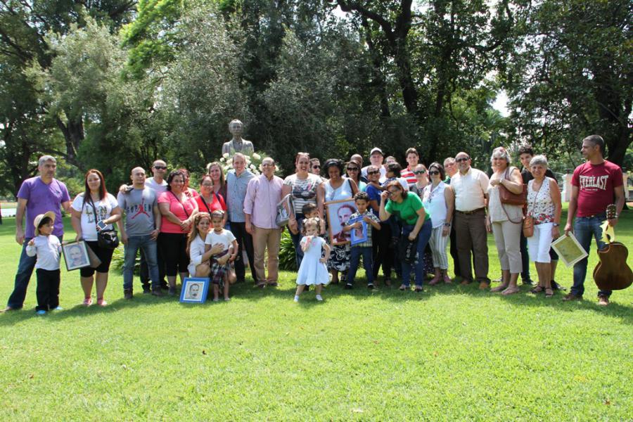 Homenaje al Apóstol en Argentina, a 166 años de su natalicio Homenaje al Apóstol en Argentina, a 166 años de su natalicio