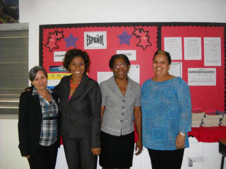 Colaboración cubana en el área de educación avanza en Bahamas