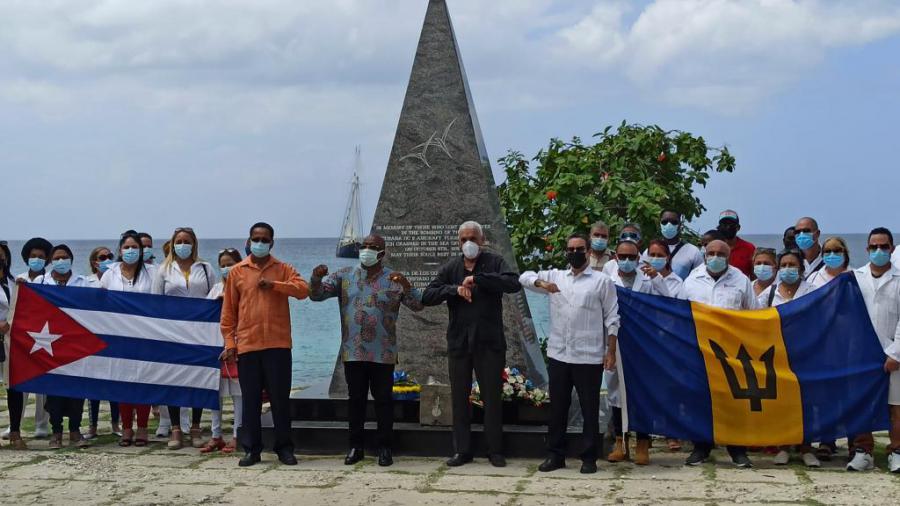 Los representantes de los gobiernos de Barbados, Cuba y Venezuela.