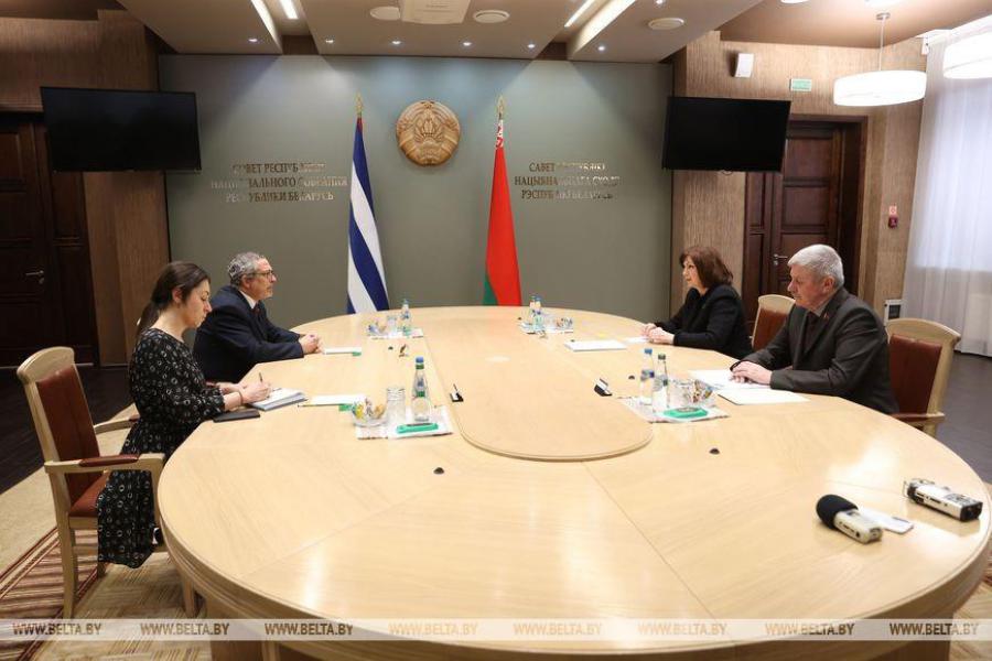 Bielorrusia y Cuba están dispuestos a cooperar en todo los ámbitos