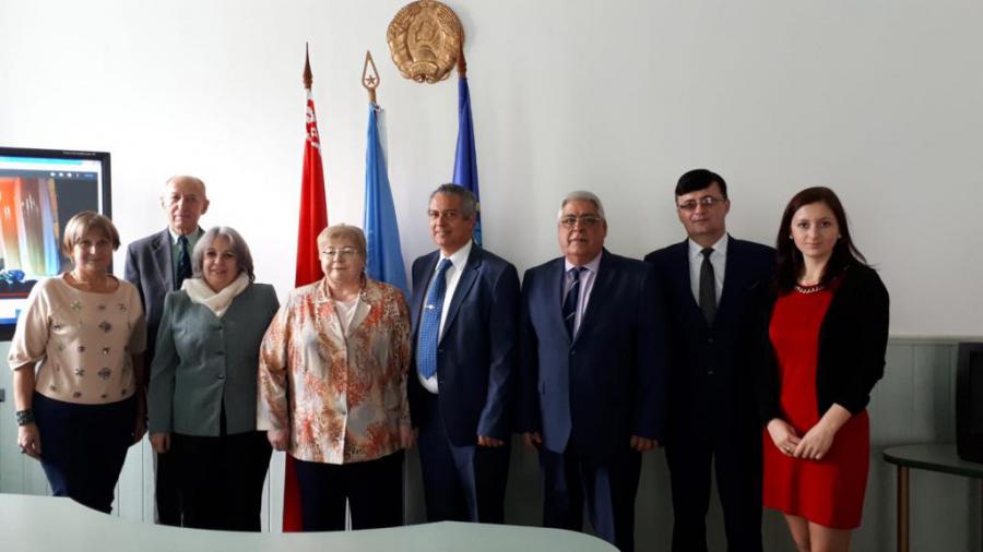 Visita del Embajador de Cuba a la Universidad Lingüística de Belarús