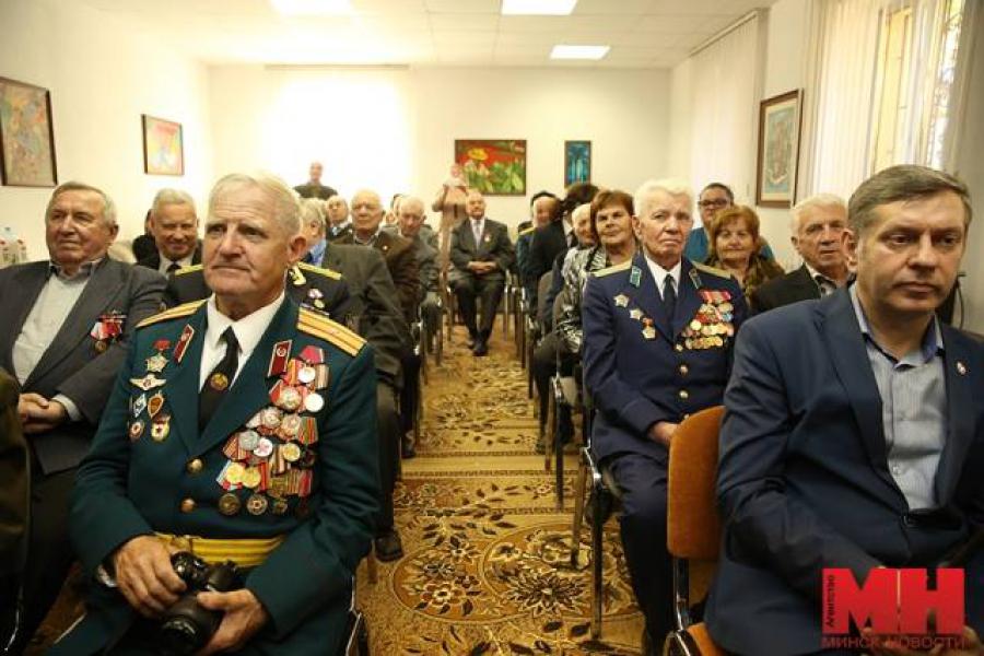 La enérgica condena por el Bloqueo a Cuba fue realizada en Belarús por los veteranos reunidos en un acto por el 56 aniversario de la Crisis de Octubre.