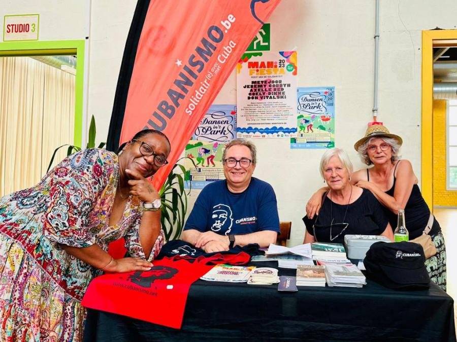 Residents in Belgium organize Noche Cubana (Cuban Night) as a fundraising event