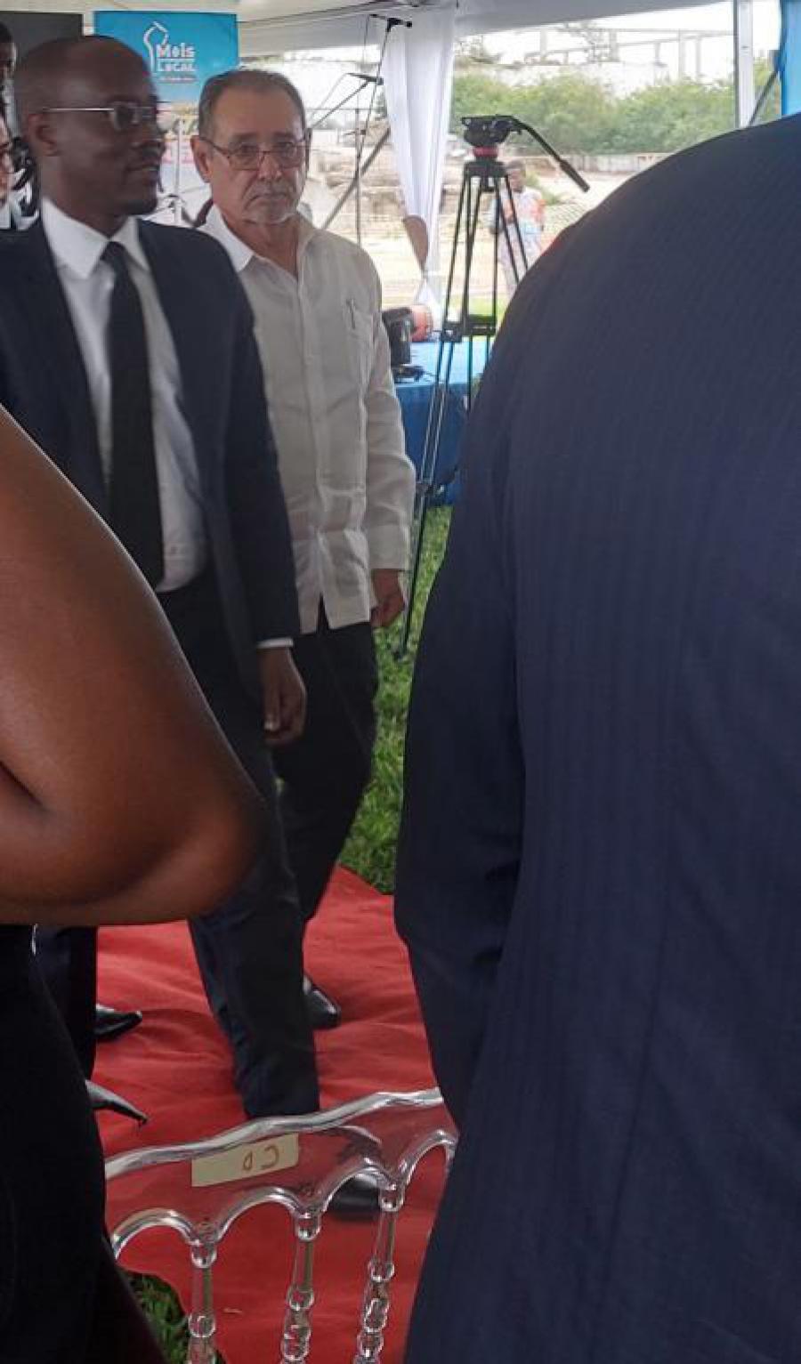 Asiste Embajador de Cuba en Benin a la inauguracion del evento "Mes de Consumo local"