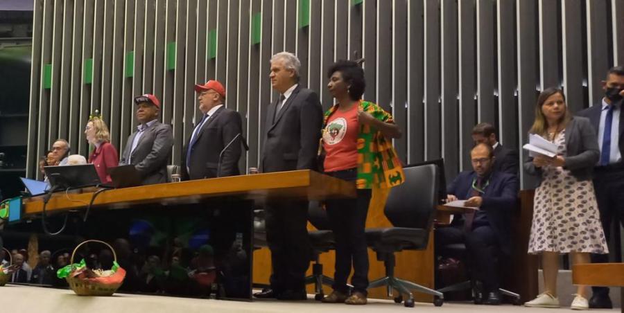 Realizan ua ceremonia solemne en el Congreso Nacional por el 40 aniversario del Movimiento de Trabajadores Rurales Sin Tierra (MST)