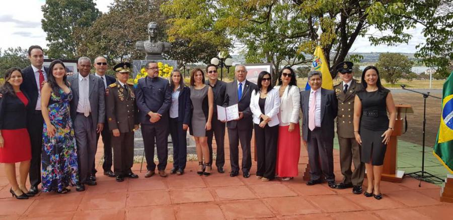 Miembros del cuerpo diplomático