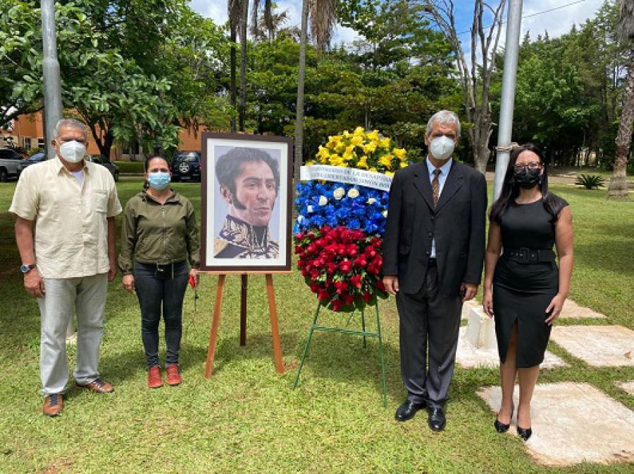 Participación en el homenaje a Simón Bolívar por el 191 aniversario de su fallecimiento.