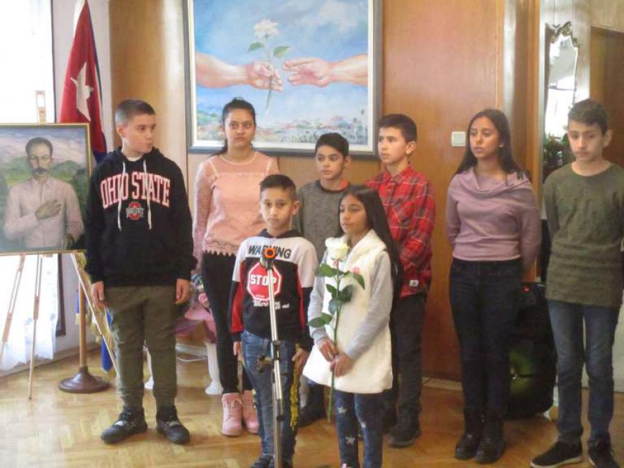 Unión de Periodistas de Bulgaria difunde homenaje a Martí en el 167 Aniversario de su natalicio.