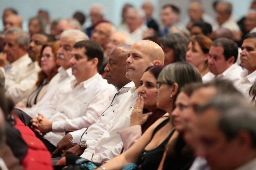 Presidente Miguel Díaz-Canel: "El Minrex llega a este aniversario con la satisfacción de no haber defraudado sus principios fundacionales".
