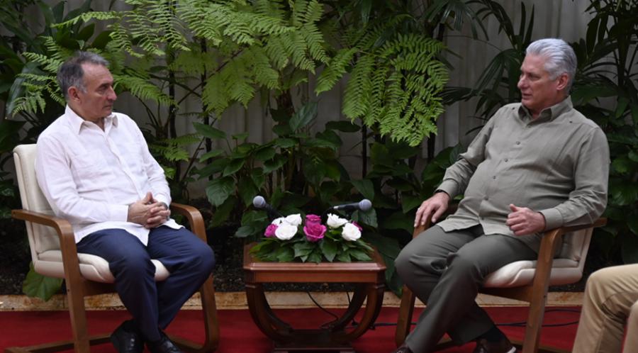 Recibió Díaz-Canel al secretario general del Partido Comunista de España
