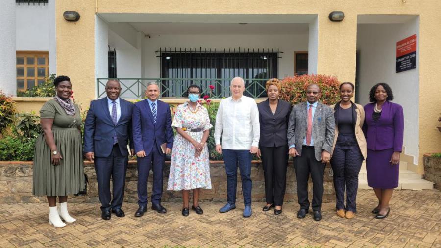 Secretaria General Adjunta de ONUSIDA reconoce liderazgo y gestión de Cuba al frente del G-77, en función de estrechar la cooperación Sur-Sur en la salud y la ciencia.