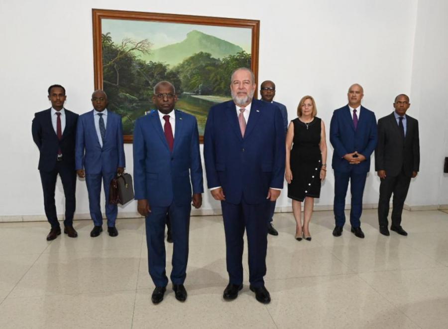 Primer ministro de Cuba recibió a su homólogo de Djibouti