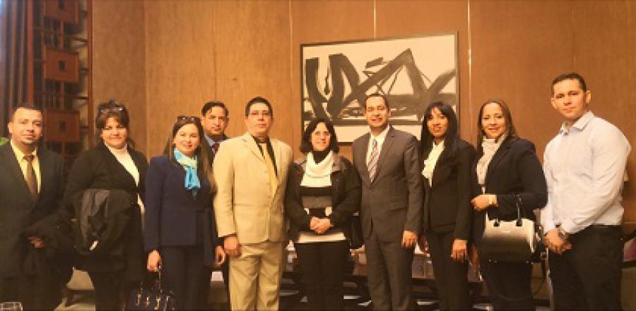 Autoridad de salud de la provincia de Anhui califica de muy positivo el trabajo de oftalmólogos cubanos. 