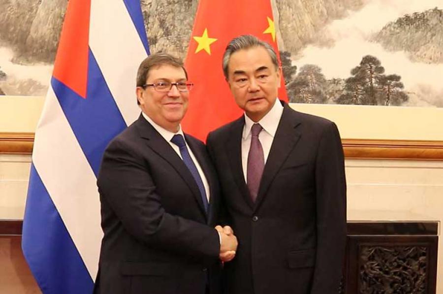 Acuerdan Cancilleres de Cuba y China profundizar los nexos en el marco del 60 aniversario de las relaciones diplomáticas