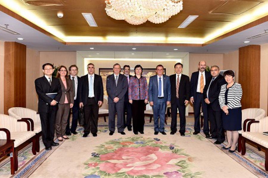 古中两国药监机构最高领导人确认将保持并扩大合作 古中两国药监机构最高领导人确认将保持并扩大合作