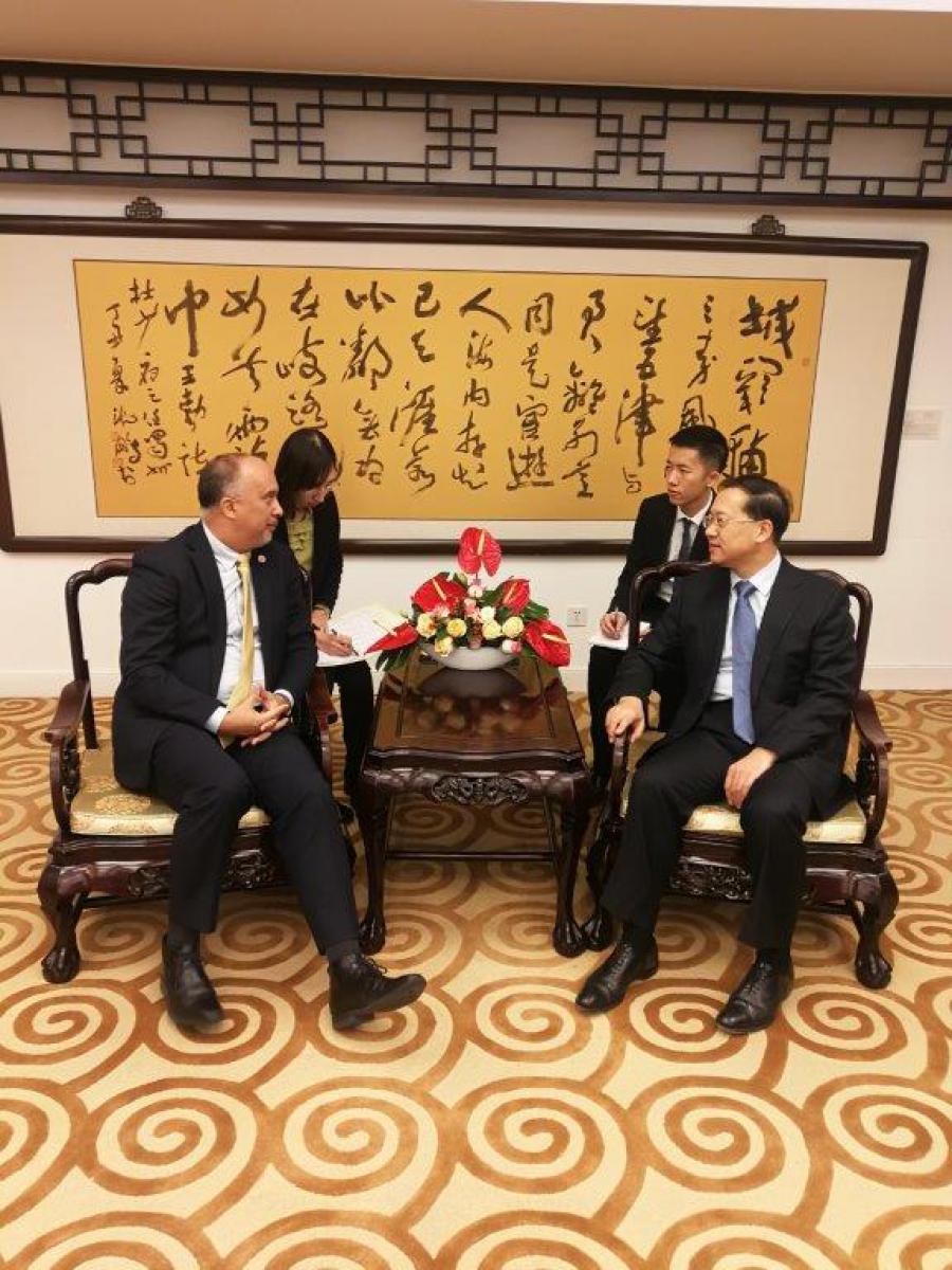 Fortalecen China y Cuba nexos en el área multilateral. 