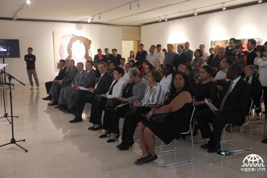 Amplia repercusión en China de la exposición de arte cubano “El viaje más largo”