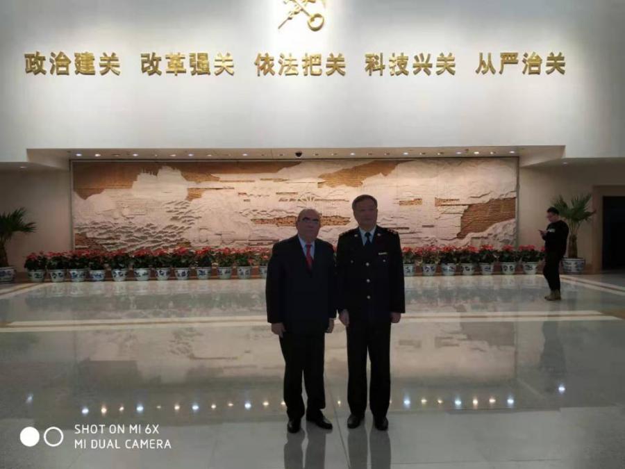 Fortalecen Cuba y China la cooperación aduanal.