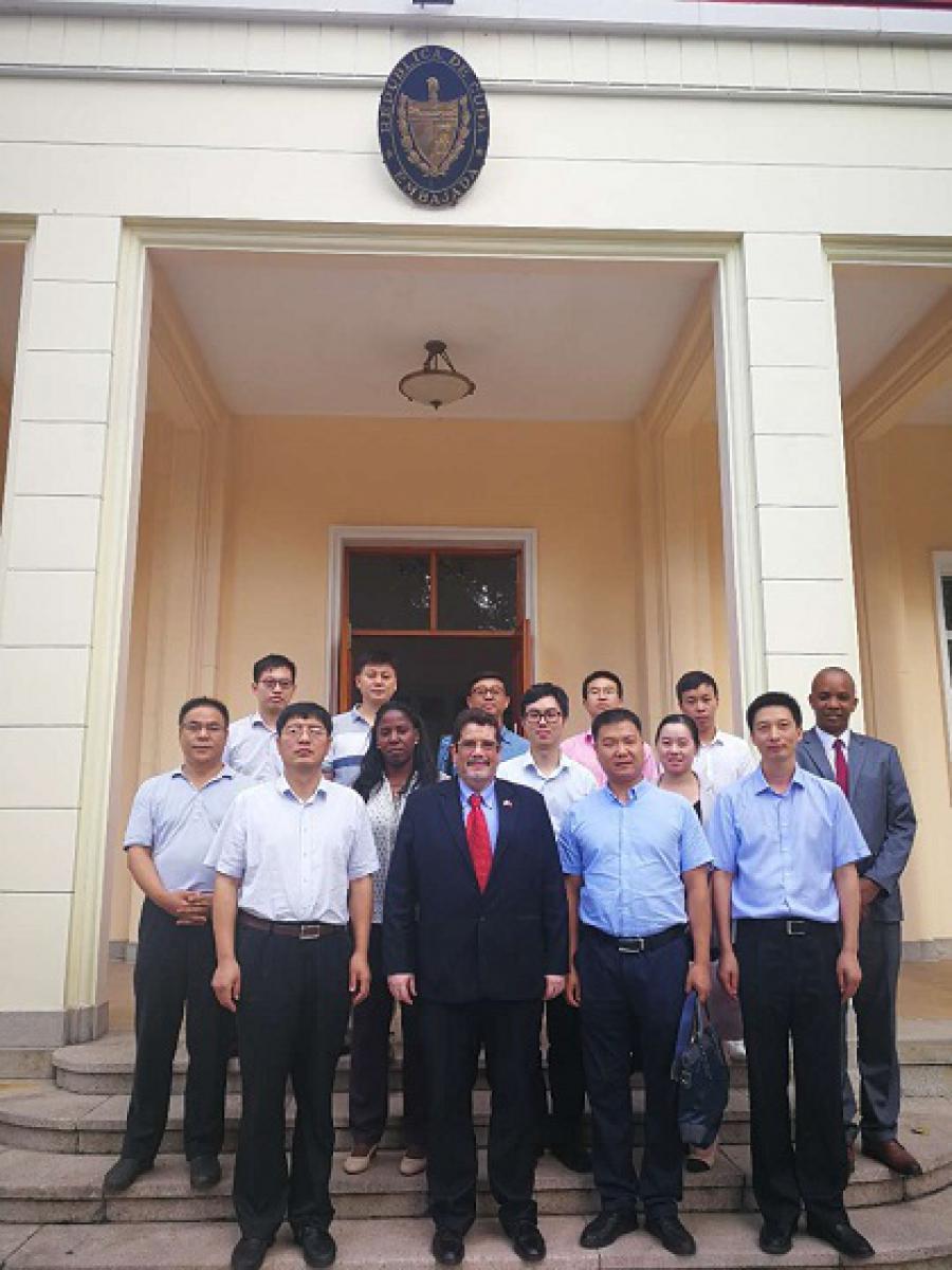 Fortalecen en China vínculos económico-comerciales entre Cuba y la provincia Henan.