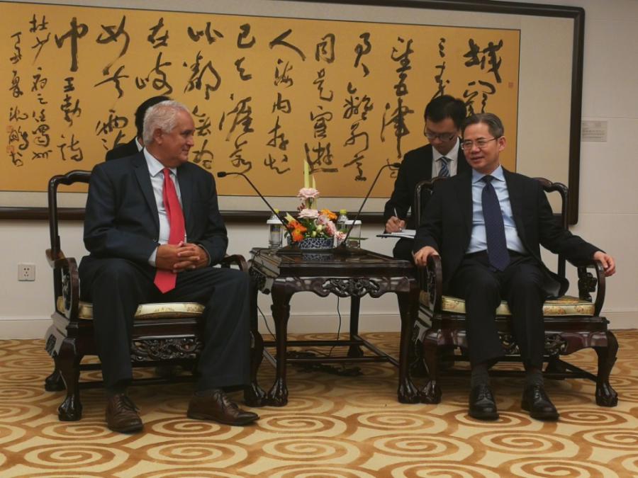 Director General de Asuntos Bilaterales de la Cancillería cubana concluye visita de trabajo a China.
