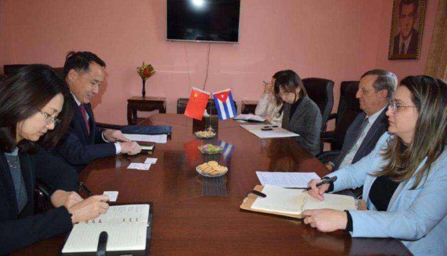 古巴与中国最高人民检察院加强联络