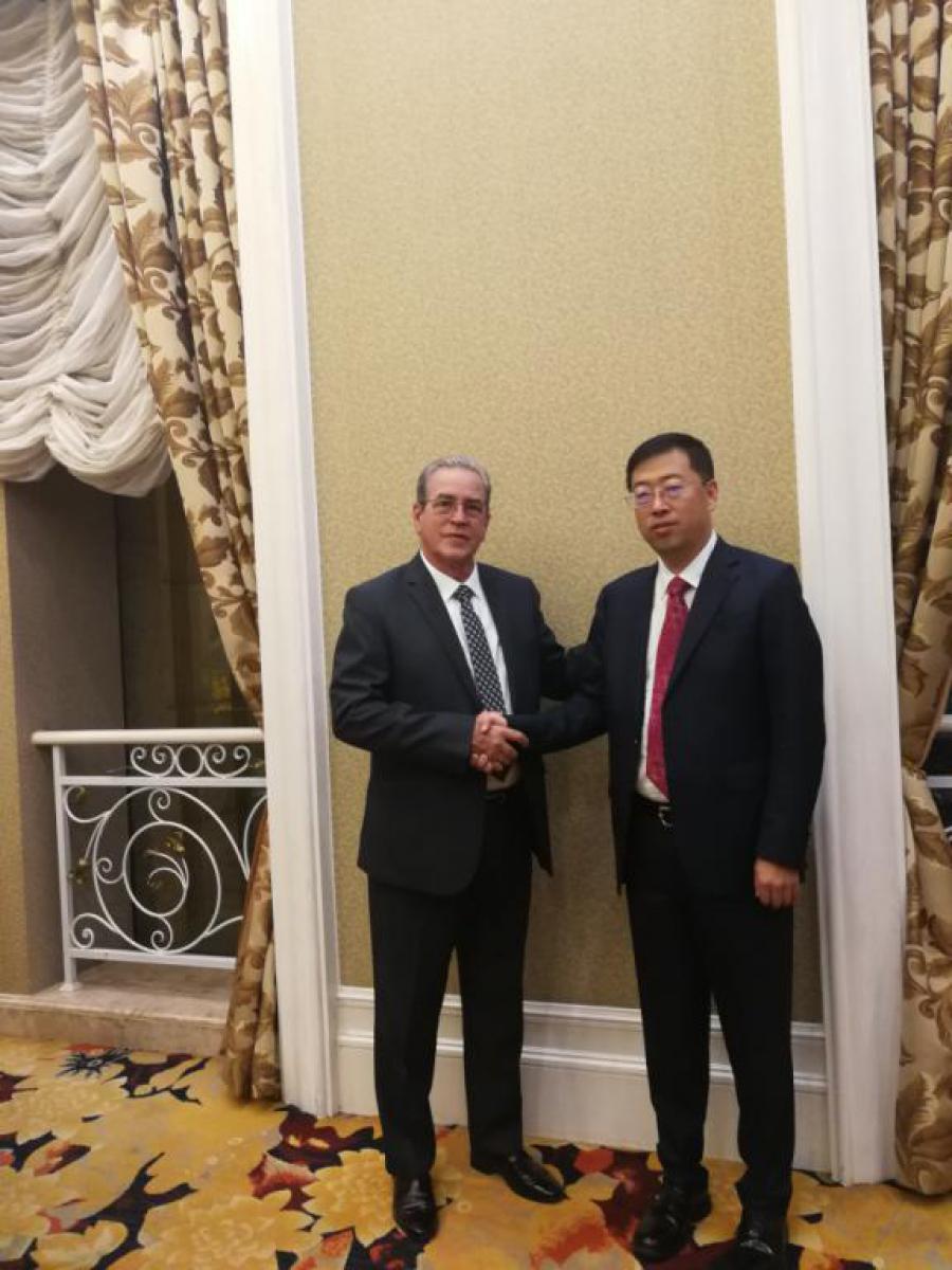 河北省副省长会见古巴高教部部长