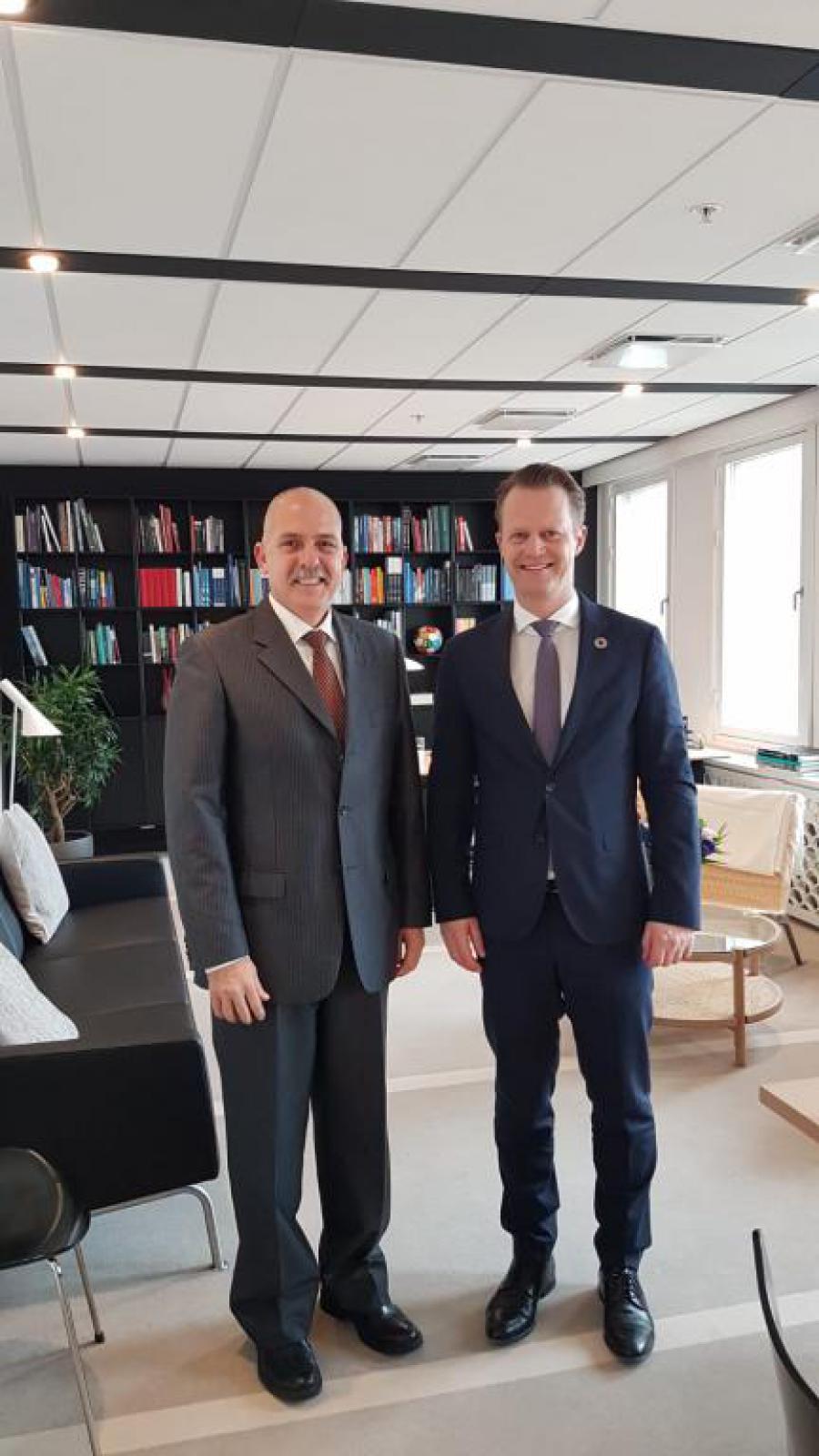 The Minister of Foreign Affairs of the Kingdom of Denmark welcomes the new Cuban Ambassador