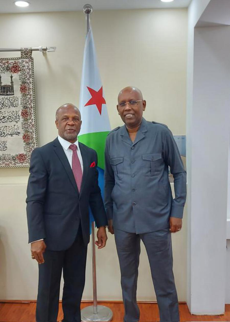 L'ambassadeur de Cuba à Djibouti a rendu une visite de courtoisie au ministre de l'Économie, des Finances et de l'Industrie