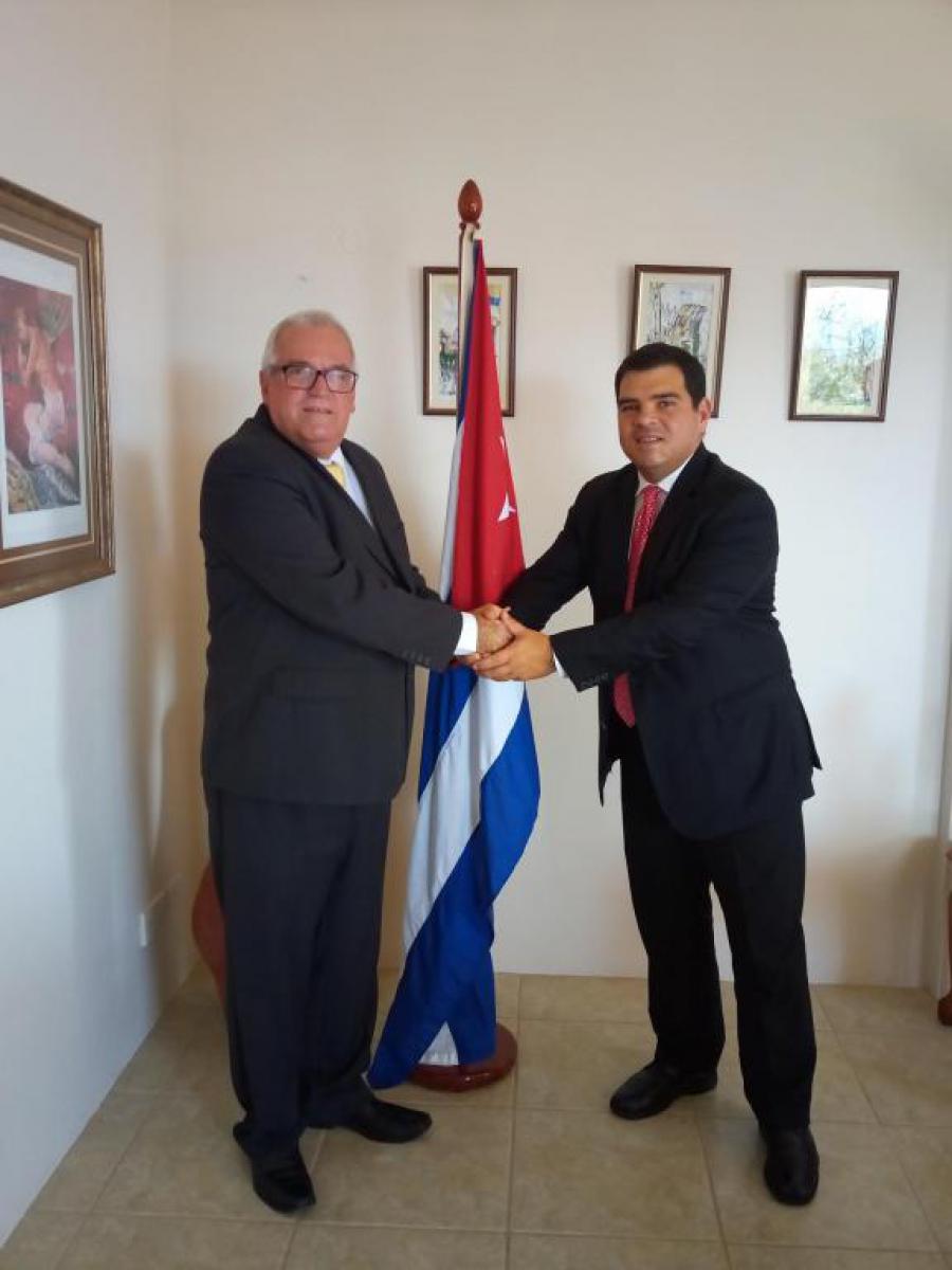 REITERA EMBAJADOR DE CUBA EN DOMINICA APOYO AL GOBIERNO DE VENEZUELA.