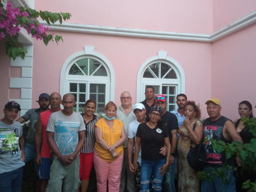 It is constituted the “ Association of Cuban Residents in Dominica José Martí".