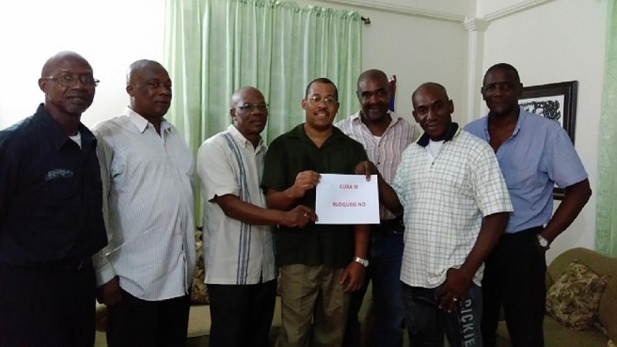 Asociación de Dominicos Graduados en Cuba contra el bloqueo.