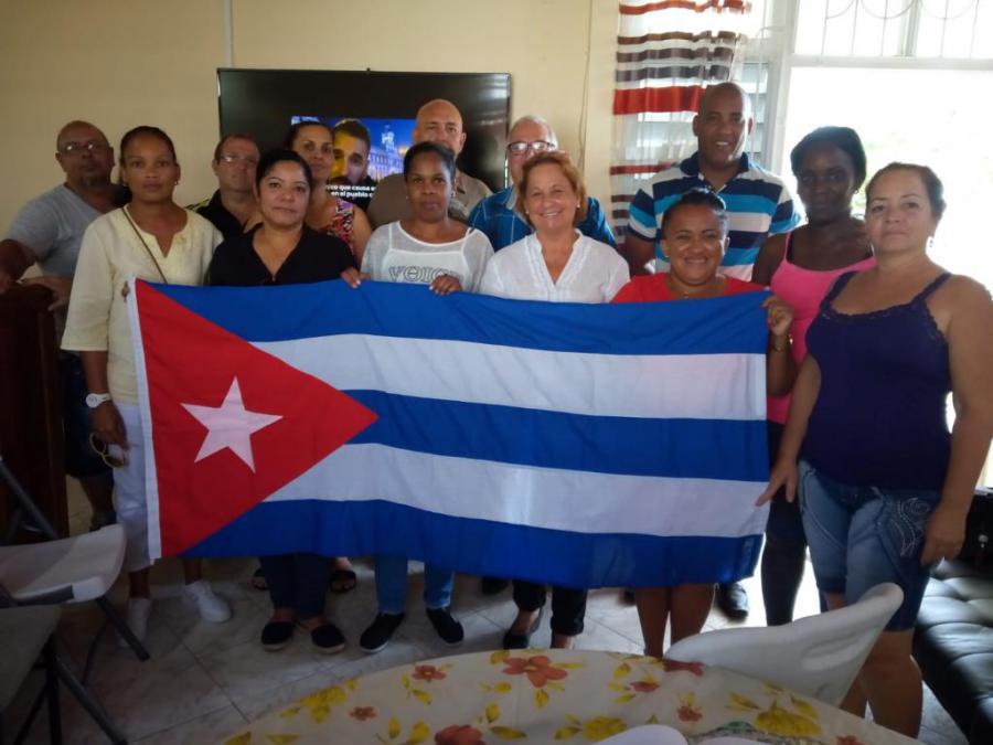 Festejan colaboradores de la salud en Dominica victoria de Cuba contra el bloqueo en las Naciones Unidas.