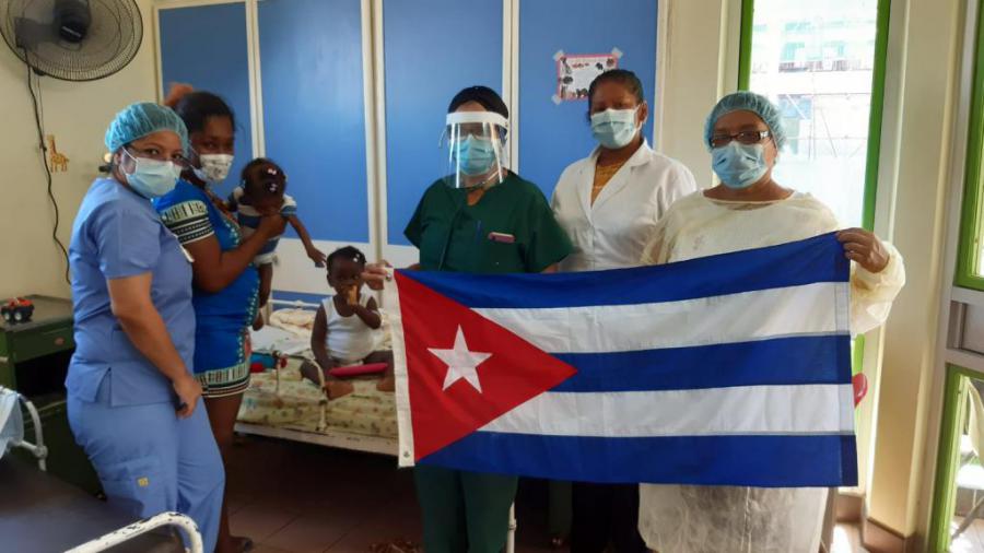 Nos sobran razones para sentirnos orgullosos de los colaboradores cubanos de la salud en Dominica
