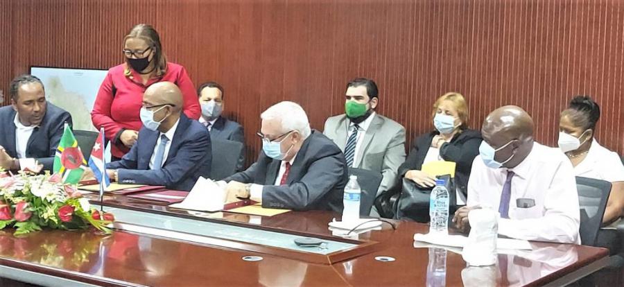 Cuba and Dominica sign a new cooperation agreement in health matters.