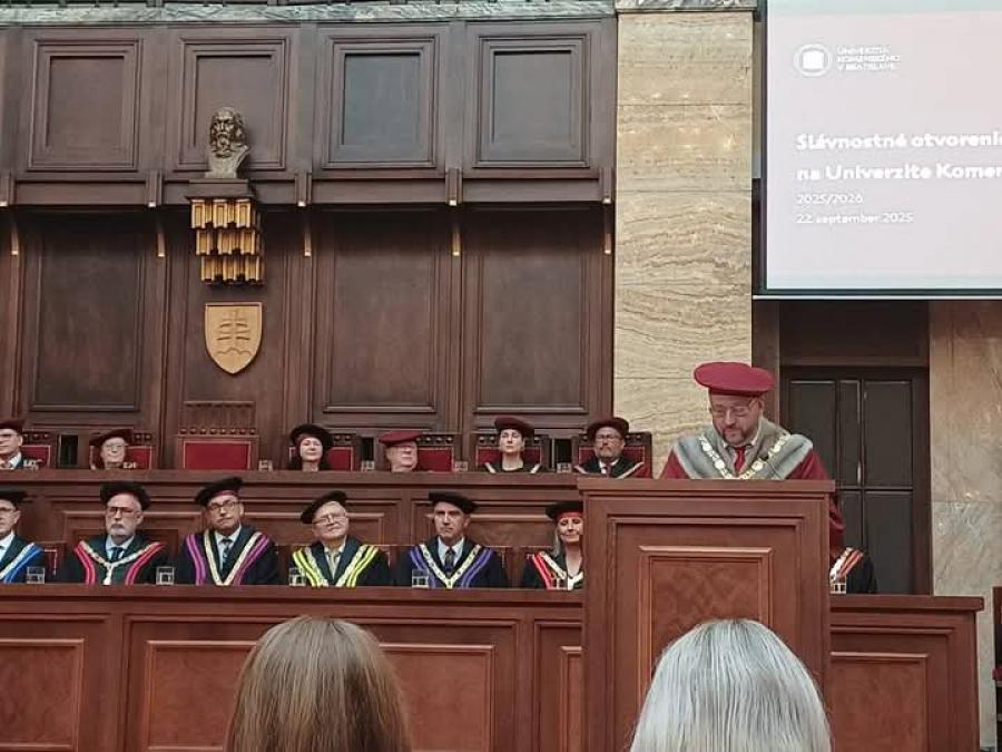 Embajador de Cuba participa en ceremonia de apertura del año académico de la Universidad de Comenius en Bratislava