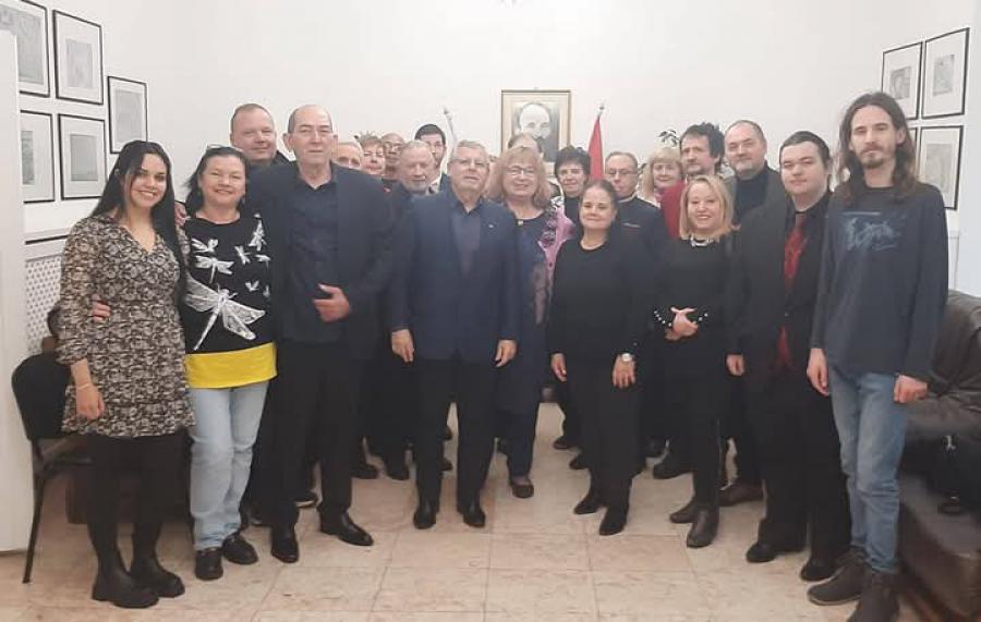 Conmemoran en la Embajada de Cuba en Eslovaquia el 66 aniversario del triunfo de la Revolución.