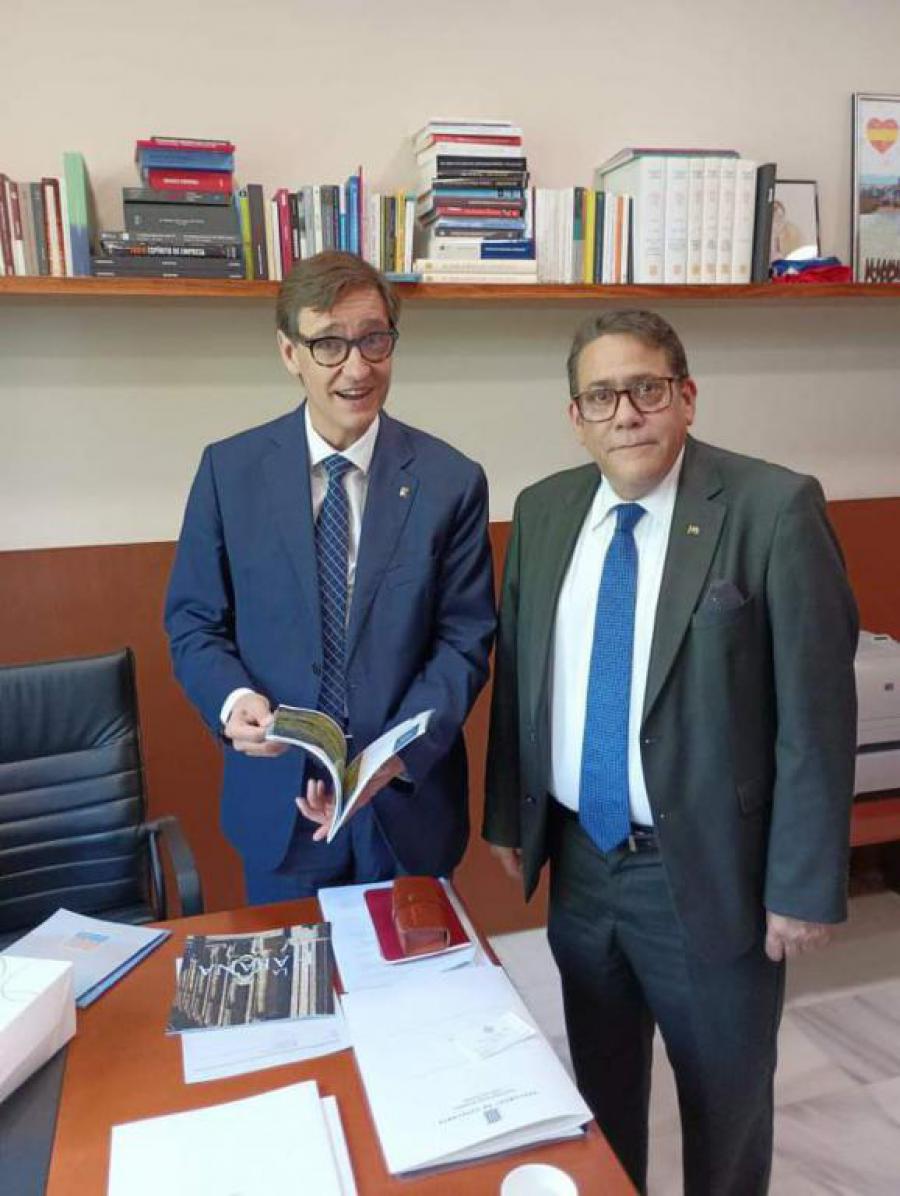 Se estrechan las relaciones con el PSC y agradece su apoyo al levantamiento del Bloqueo a Cuba