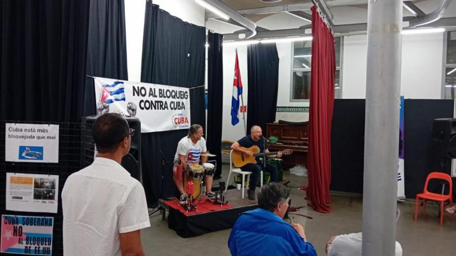 Jornada Cultural de Condena al Bloqueo y Homenaje al 96 Aniversario del natalicio del Che, en Badalona