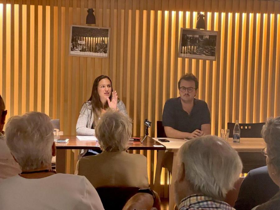 Especialista del Centro de Ingeniería Genética y Biotecnología (CIGB) de Cuba desarrolla visita de trabajo en Galicia, Asturias y Cantabria Especialista del Centro de Ingeniería Genética y Biotecnología (CIGB) de Cuba desarrolla visita de trabajo en Galicia, Asturias y Cantabria