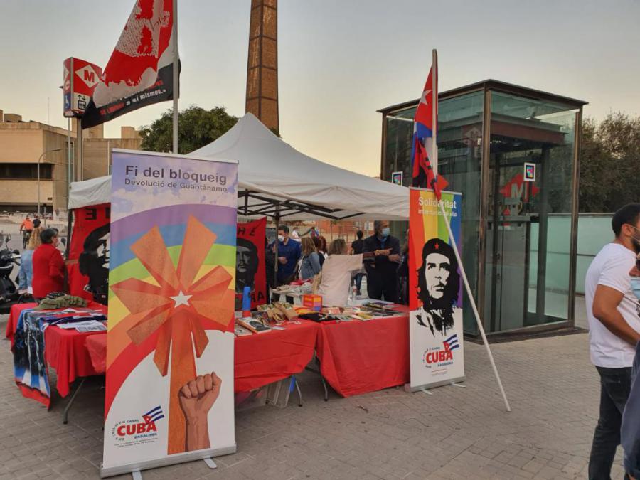 Conmemoran 54 aniversario de la desaparición física de Ernesto Che Guevara en la ciudad de Badalona