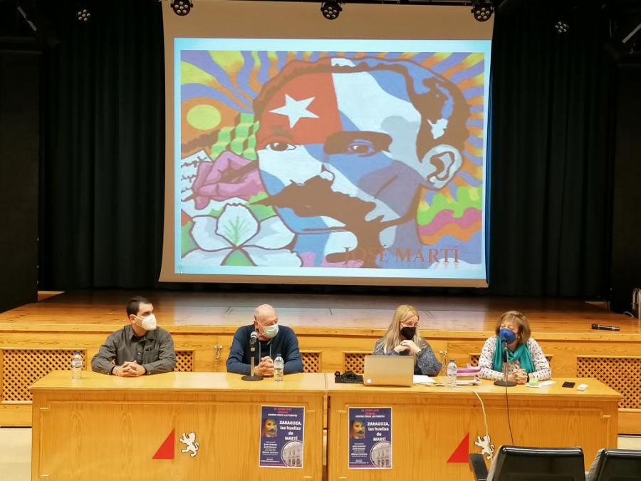Rinde homenaje a José Martí la Asociación “Camilo Cienfuegos”, en Zaragoza Rinde homenaje a José Martí la Asociación “Camilo Cienfuegos”, en Zaragoza