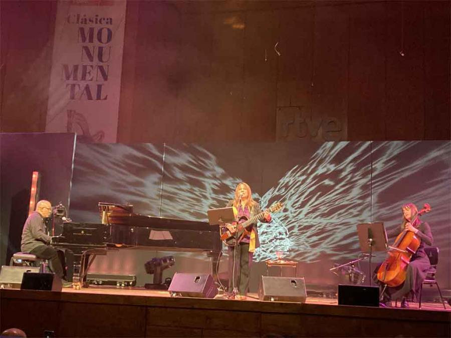 Ofrece Liuba María Hevia concierto en “Las noches del Monumenatal”