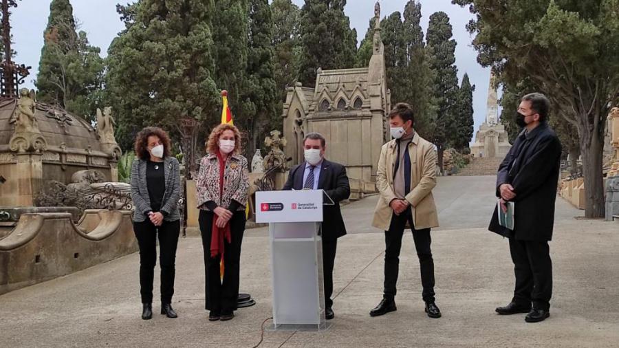 Se inicia la búsqueda de los restos de Pablo de la Torriente Brau en el Cementerio de Montjuic en Barcelona
