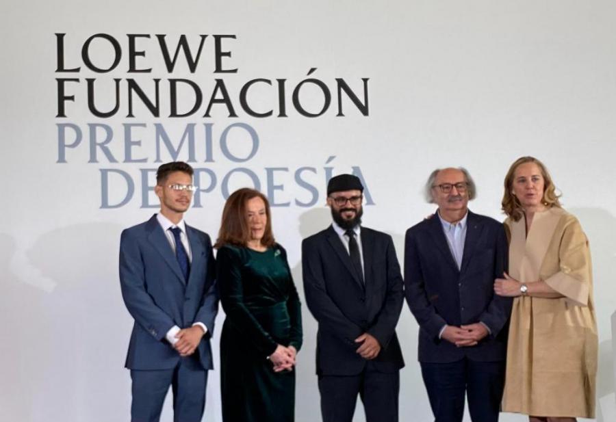 Poeta cubano ganador del Premio Loewe de Poesía a la Creación Joven