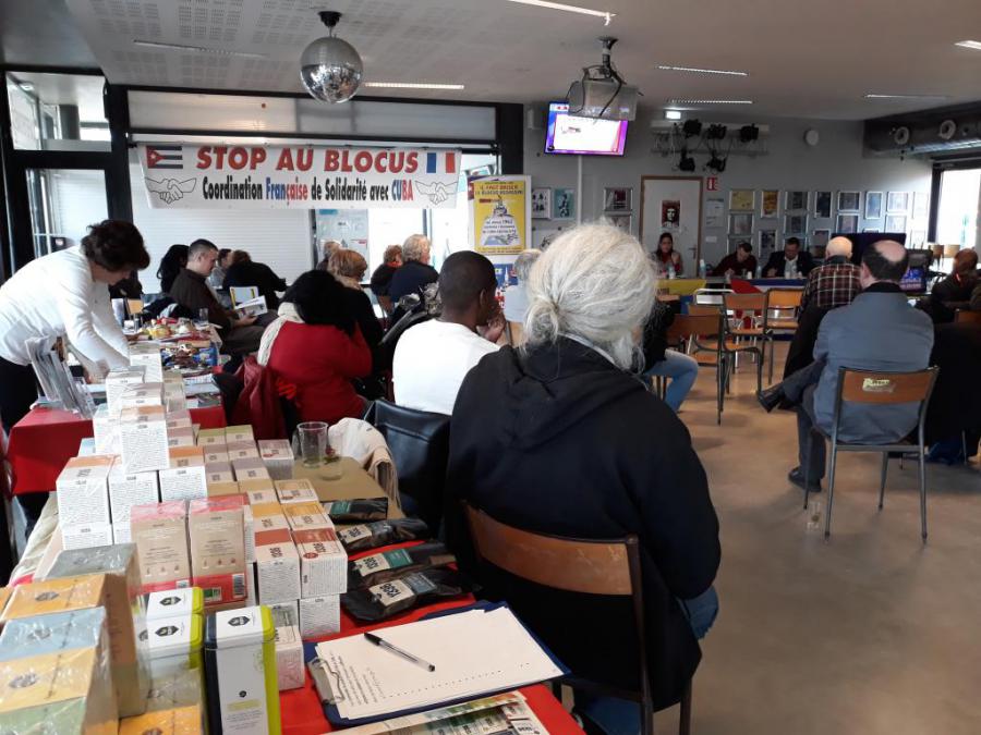 10 años de solidaridad con Cuba en Lille, Francia.