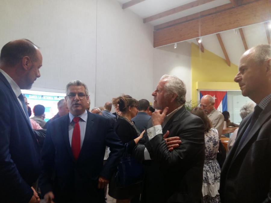 Inaugurada Semana de la Cultura cubana en Ormes, Francia.
