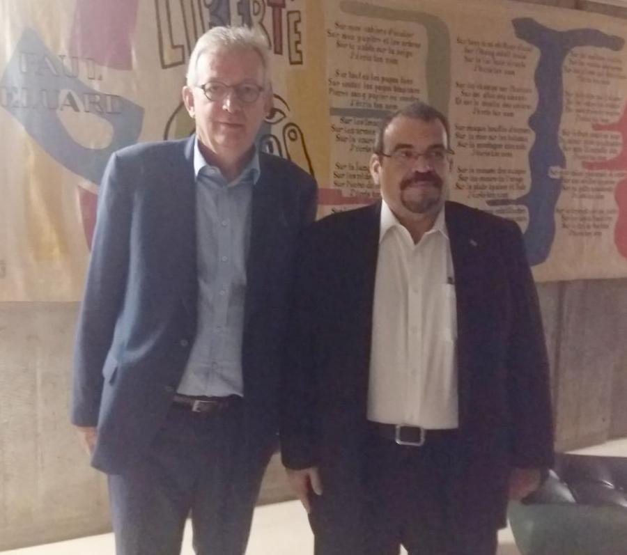  El secretario nacional del Partido comunista francés (PCF) Pierre Laurent, recibió este día en la sede de esa fuerza política a Germain Ferras Álvarez, coordinador de Asia y Oceanía en el Departamento de relaciones internacionales del Comité Central del Partido Comunista de Cuba (PCC)